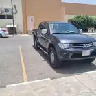 متسوبيشي وانيت دبل بنزين l200