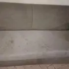 مغسلة مطبخ ورخام وكنبة سرير