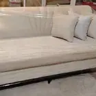 السعر 1100 طقم كنب جديد جاهز 5 قطع ل 11 شخص من يحتاجه يمكنه