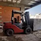 رافعة شوكيه للايجار اليومي وشهري بدون سواق ومعا السواق