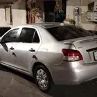 سياره يارس موديل 2008مرشوش جير عادي السياره في قمه النظافه
