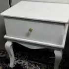 طاولة 160 70 سم و كمودينة