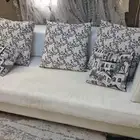 طقم كنب ابيض جلد للبيع