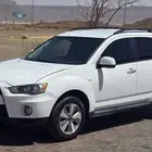 ميتسوبيشي اوتلاندر 2011