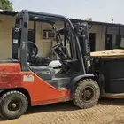 ايجار رافعة شوكية فوركلفت ورافعه يدوية جاك