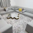 طقم كنب أرضي جدا نظيف وشبه الجديد