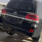 تويوتا تشليح ارباع الجزيره لبيع قطع غيار السياراة المستعمله