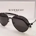 نظارة اصلية ماركة جيفنشي