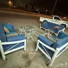 جلسه حوش مع الطاولات والطربال