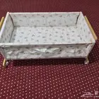 سرير أطفال هزاز