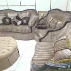 كنب من المطلق شبه جديد بحاله ممتازة جدا