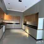تفصيل وتصميم جميع انواع المطابخ علي احدث الموديلات العصرية