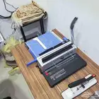 مكتبة للبيع