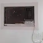 مكيف وسرير