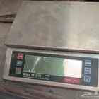 ميزان الكتروني دقيق من 5 10كجم