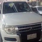 باجيرو 2015 مخزن ماشي 94 الف دبل ماكينة 3800
