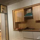 مطبخ كبينه المنيوم ابواب خشب 4.70في 2.50 ارتفاع 270