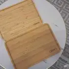 صواني خشبية مع الحفر