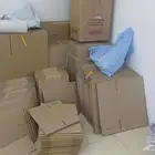 400 كرتون احجام مختلفه وعدد 2 طفايه حريق جديده