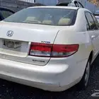 للبيع قطع غيار مستعمله هوندا اكورد موديل 2005 تماتيك