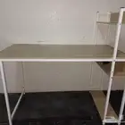 طاولت مكتب خشبي