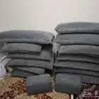 مخاد بحالة الجديد مع سجادة لسرعه البيع