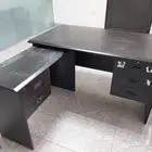 اثاث مكاتب وكنب للبيع