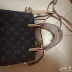 شنطة نسائية جديدة