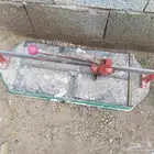 مقص بلاط