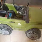 سيارة اطفال