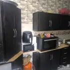دولا مطبخ أسود