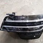 شمعة يسار جنسس G80