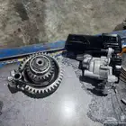 توضيب قير رافور موديل 2022 دفع رباعي. اربعه سلندر1. 10غيار