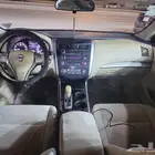 نيسان التيما 2013