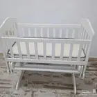 سرير رضيع للبيع