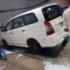 انوفا 2013قير عايدي ماشيه 250الف وكاله فيها دقات واضحه تعديل