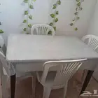 طاولات وكراسي مستعمل للبيع