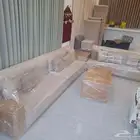 عندي هذا كنب جديد ابغي بيع مع الطاوله