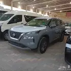 نيسان اكس تريل ستاندر دبل وبدون دبل 7مقاعد و 5 مقاعد 2025
