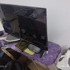 شاشة و كاوية ملابس مع الطاولة