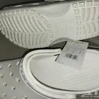 كروكس كلاسيك ابيض