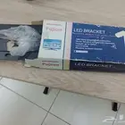 رسيفر HUMAX و قاعدة شاشة