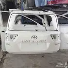 يوجد لدينا باب شنطه لاندكروزر جكسار نضيف وكاله