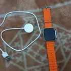 ساعة ذكية مع شاحن