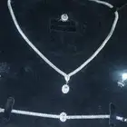 طقم مجوهرات مرصع ب الزريكون