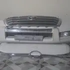 صدام وشبك ولحيه وكشافات وجناح لاندكروزر 2011 تايلندي