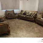 كنب مستعمل للبيع يحتاج تنجيد القاعدة فقط
