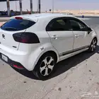 كيا ريو هاتشباك فل 2015