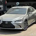 لكزس2025 قطري350ES الدفعه الثانيه جناح خلفي وتشغيل عن بعد