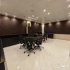 مكتب إداري للتقبيل
